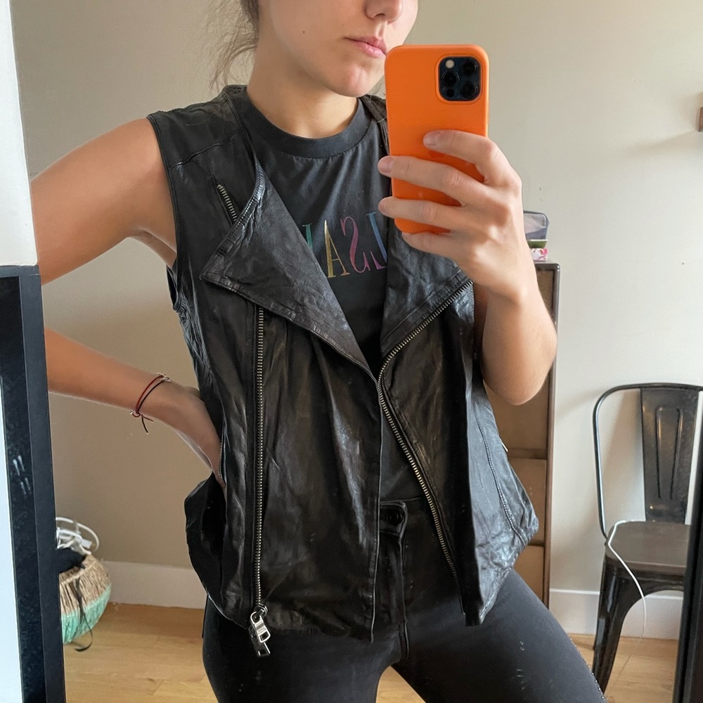 NWOT Armani Exchange 100% leather black biker vest